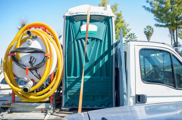 Portable Toilet Options We Offer in Suncoast Estates, FL